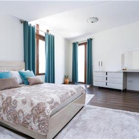 5 bedroom villa with two pools near Tivat, sleeps 10